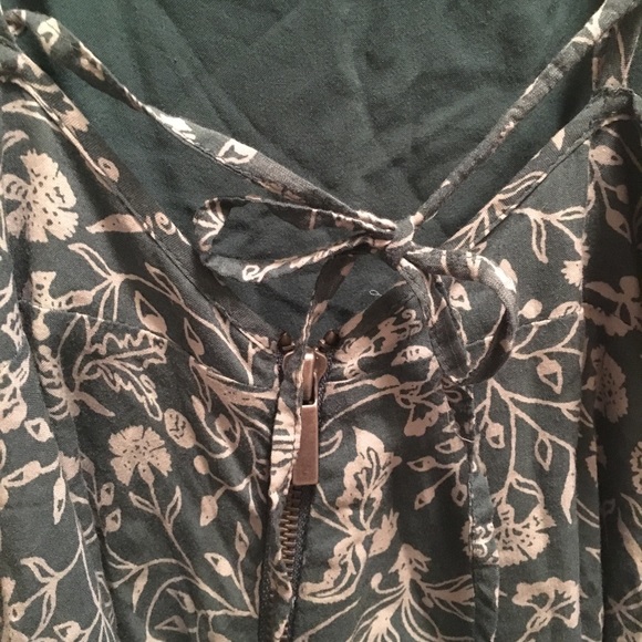 Kimchi Blue Romper - Picture 6 of 6